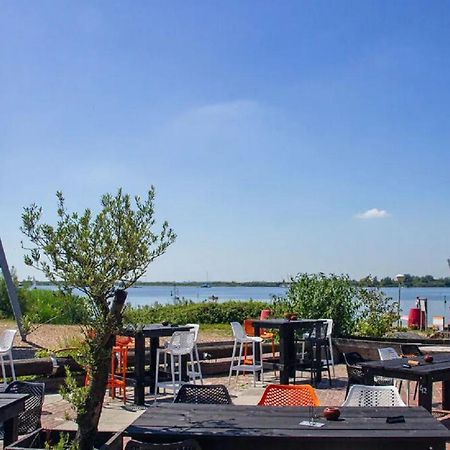 Chalet Op Camping Lauwersoog Met 3 Slaapkamers En Vaatwasser - Joycasa 외부 사진