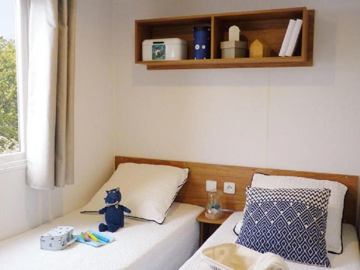 Chalet Op Camping Lauwersoog Met 3 Slaapkamers En Vaatwasser - Joycasa 외부 사진