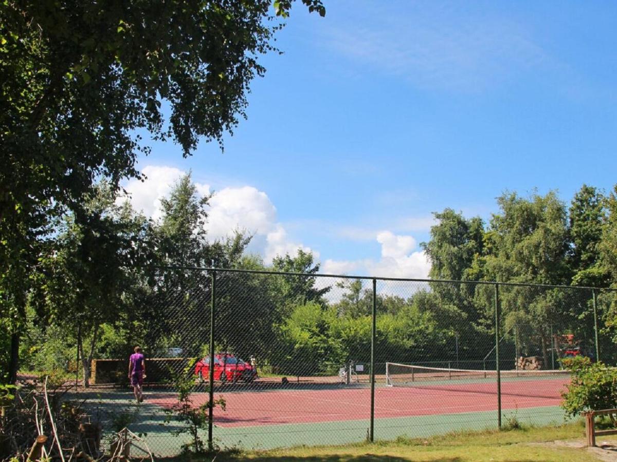 Chalet Op Camping Lauwersoog Met 3 Slaapkamers En Vaatwasser - Joycasa 외부 사진